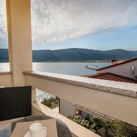 Direkt An Der Kristallklaren Adria Apartmán Baška