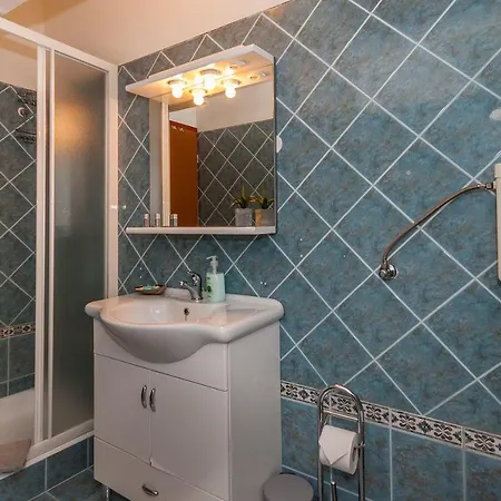Direkt An Der Kristallklaren Adria Apartmán Baška